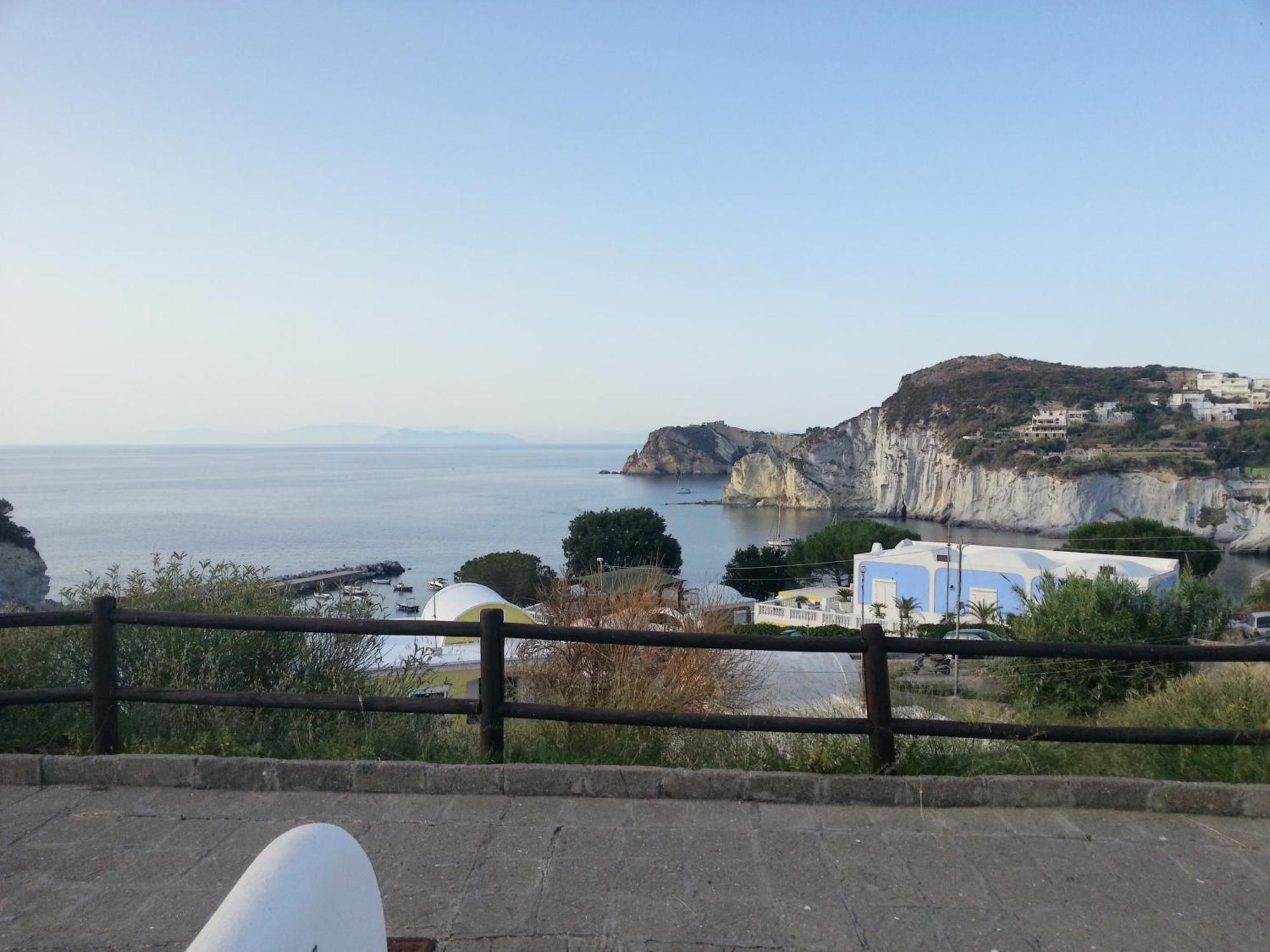 Hotel Villaggio Dei Pescatori Ponza Exterior photo